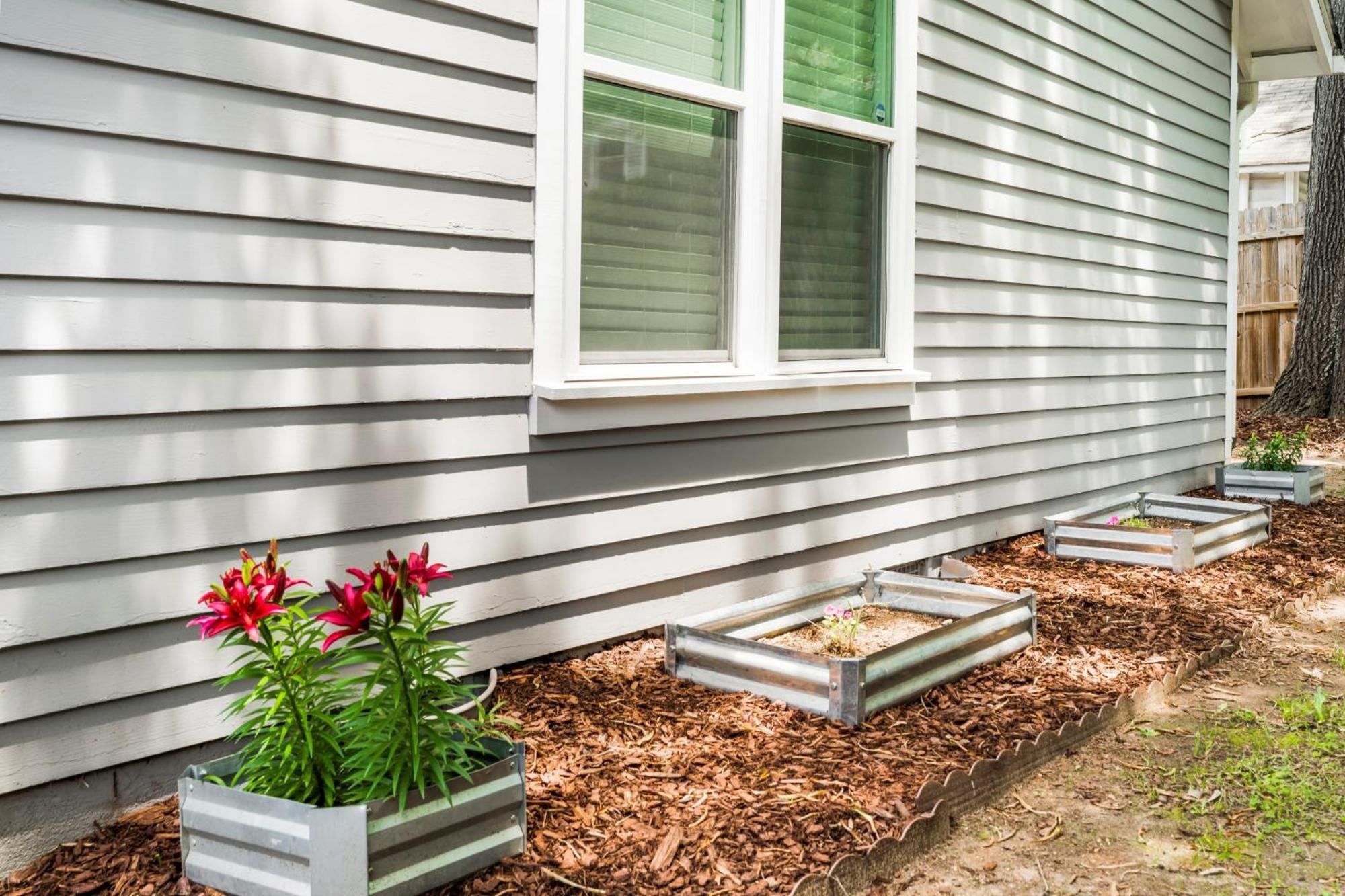 Bright + New - Fire Pit - Hammock - 3 Bd Villa Raleigh Bagian luar foto