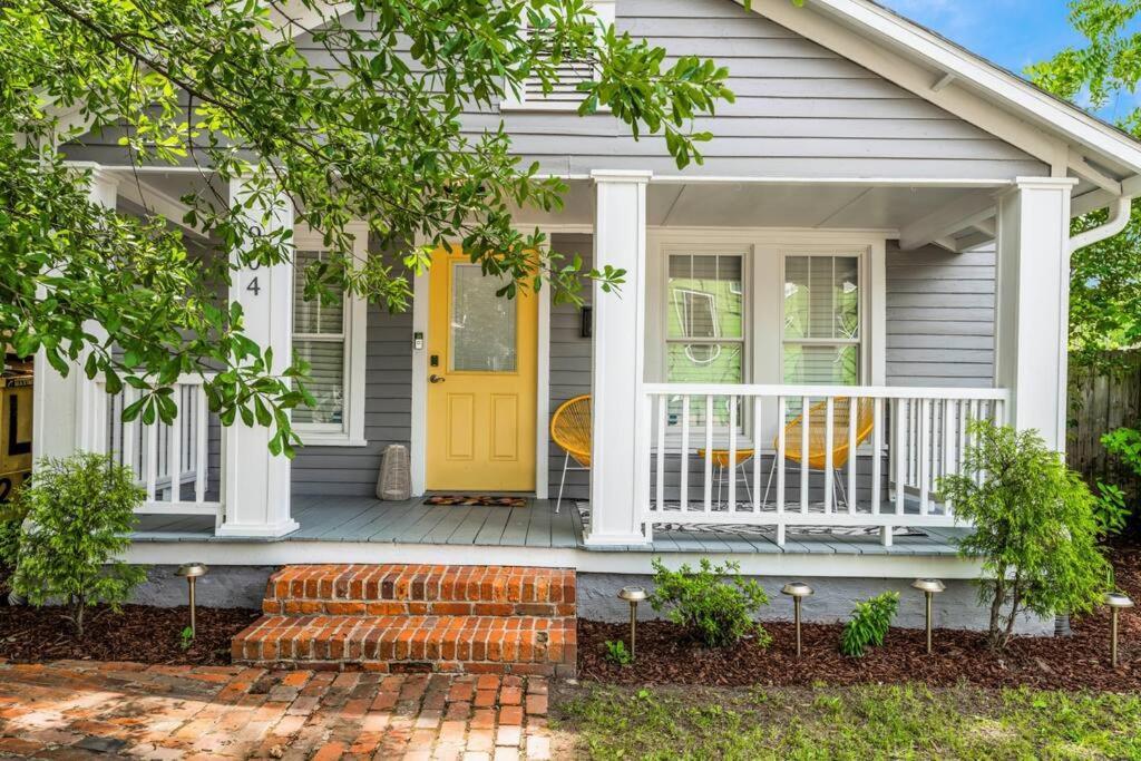 Bright + New - Fire Pit - Hammock - 3 Bd Villa Raleigh Bagian luar foto